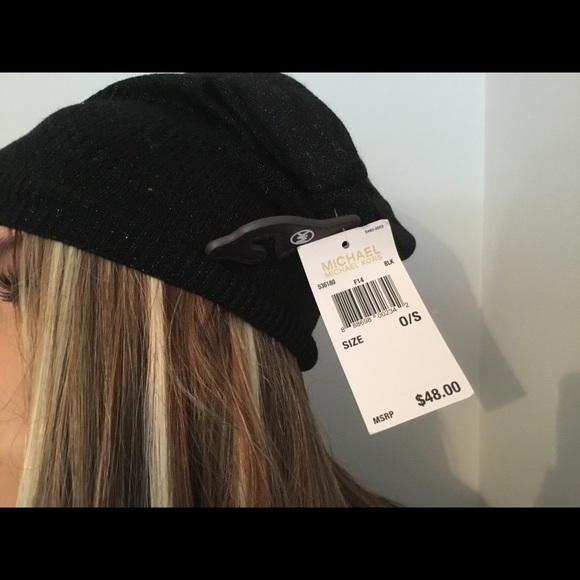 Michael Kors Black Skully - Picture 2 of 5